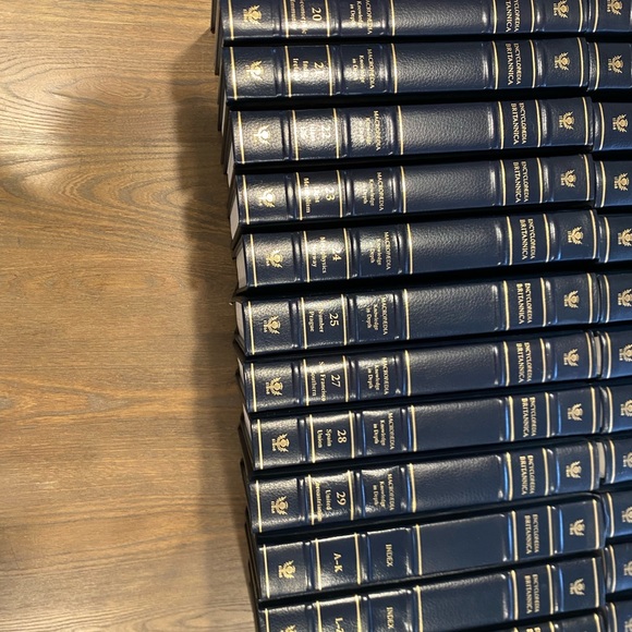 Encyclopedia BRITANNICA 1768 gold edition rare - Picture 2 of 6